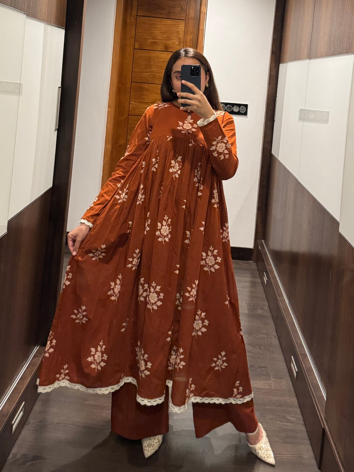 Nia Rust Orange Set
